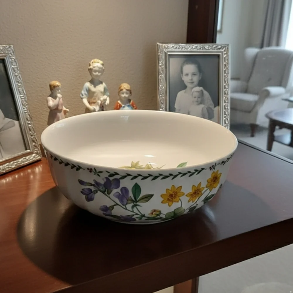 MIKASA MAXIMA  9” VEGETABLE BOWL SUPER STRONG FINE CHINA‎ SERVING BOWL